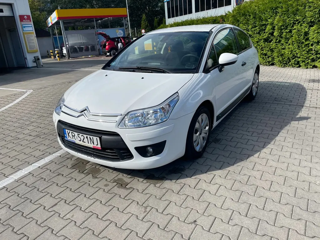 Zdjęcie: 2009 Citroen C4