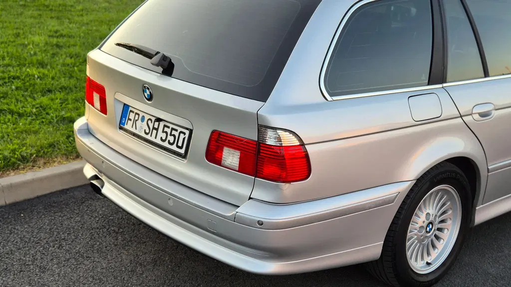 Zdjęcie: 2002 BMW Seria 5