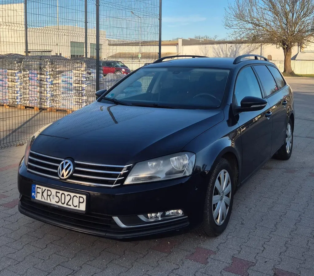 Zdjęcie: 2011 Volkswagen Passat