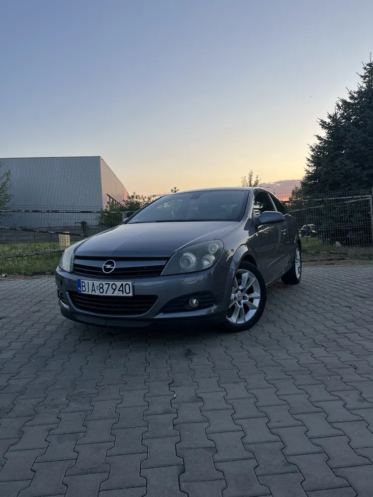 Zdjęcie: 2005 Opel Astra