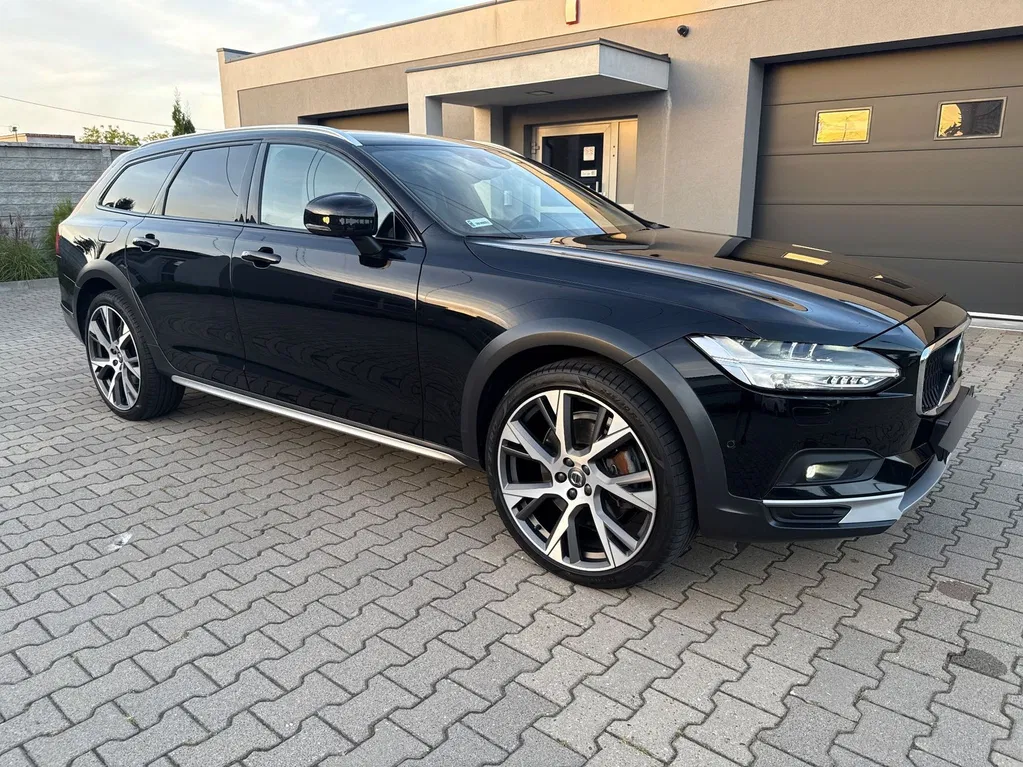 Zdjęcie: 2020 Volvo V90 Cross Country