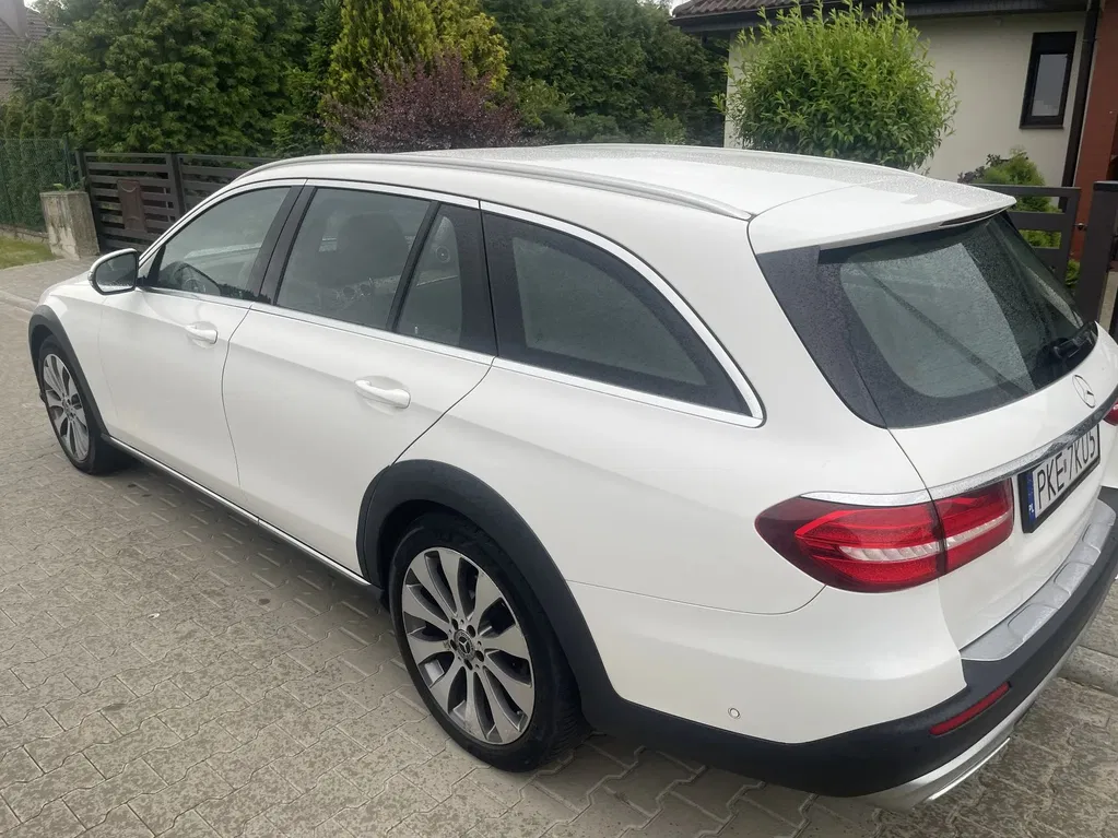 Zdjęcie: 2017 Mercedes-Benz E Klasa