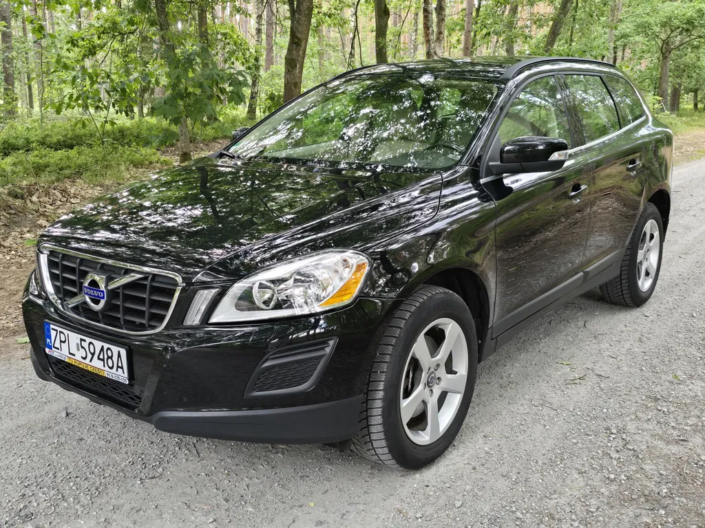 Zdjęcie: 2010 Volvo XC 60