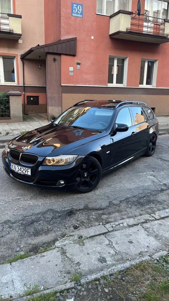 Zdjęcie: 2010 BMW Seria 3