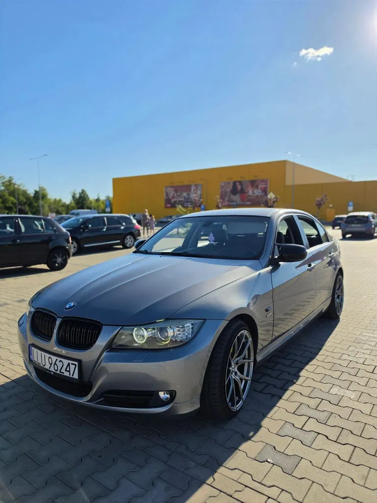 Zdjęcie: 2009 BMW Seria 3