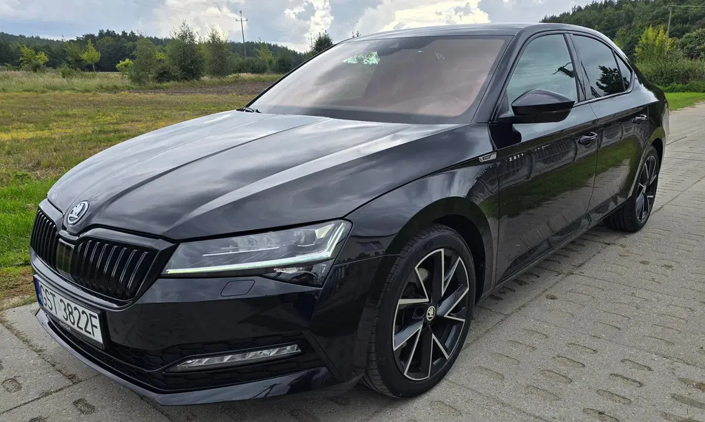 Zdjęcie: 2023 Skoda Superb