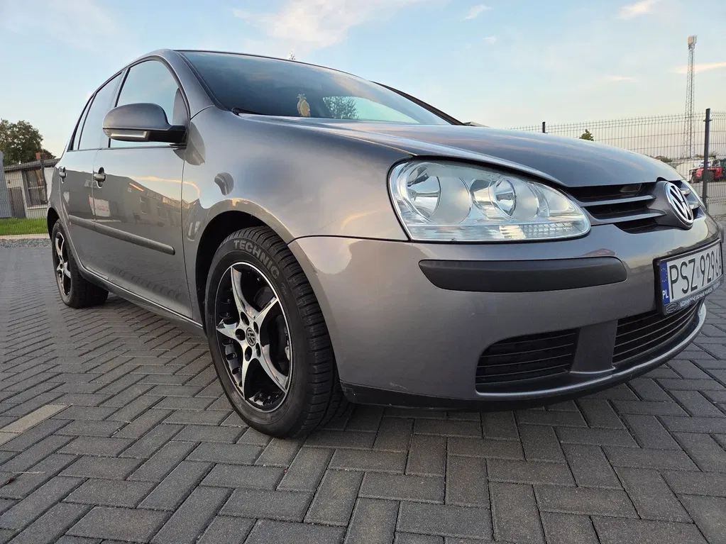 Zdjęcie: 2005 Volkswagen Golf