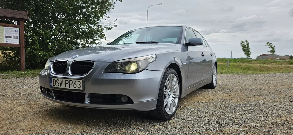 Zdjęcie: 2005 BMW Seria 5