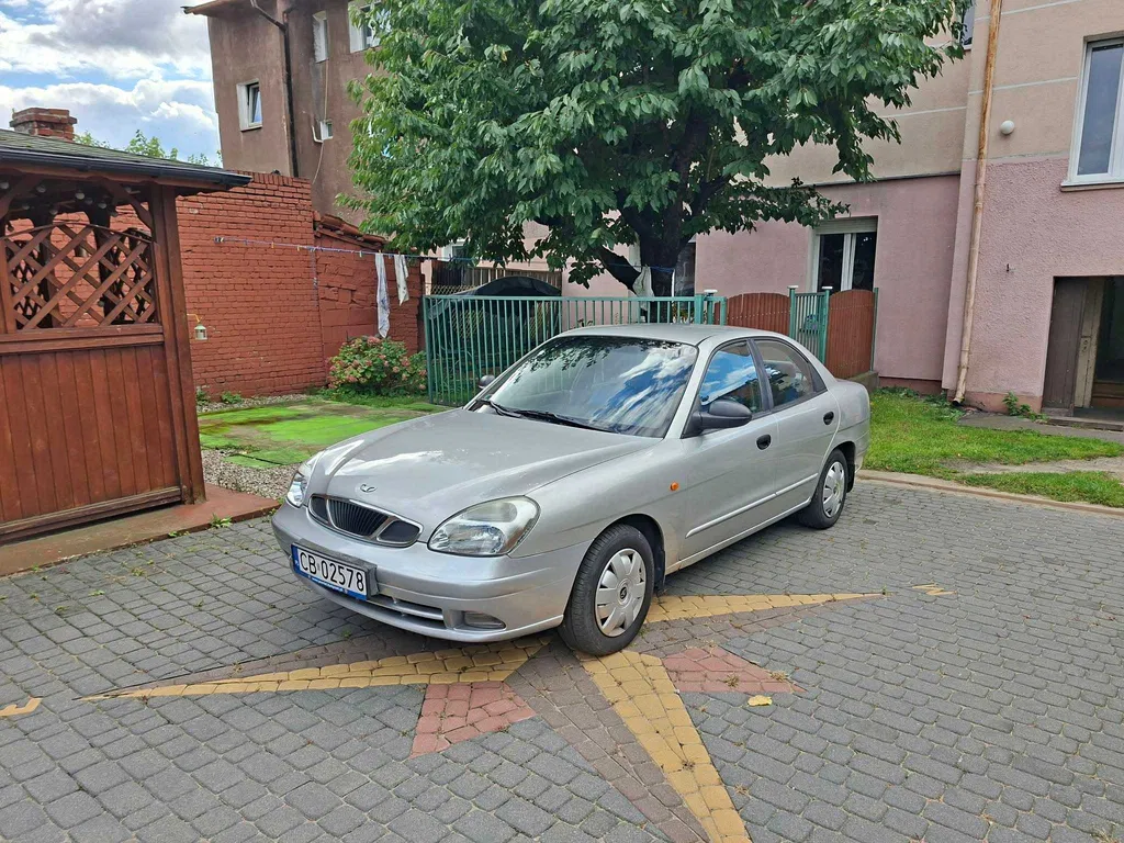 Zdjęcie: 2000 Daewoo Nubira
