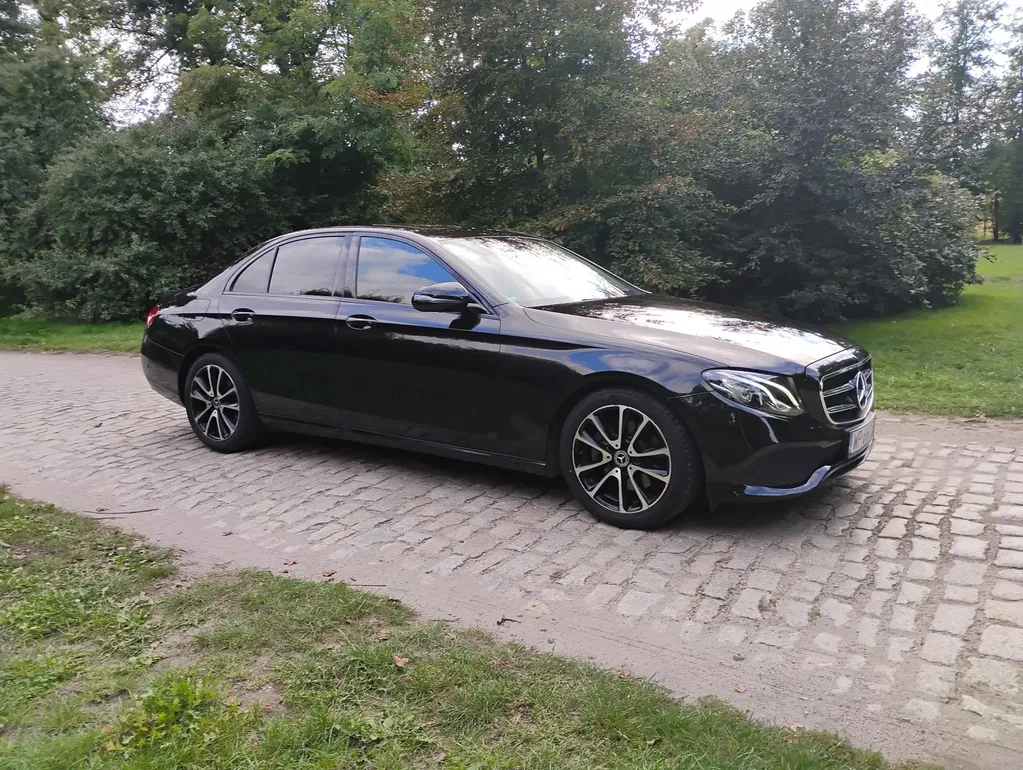 Zdjęcie: 2018 Mercedes-Benz E Klasa