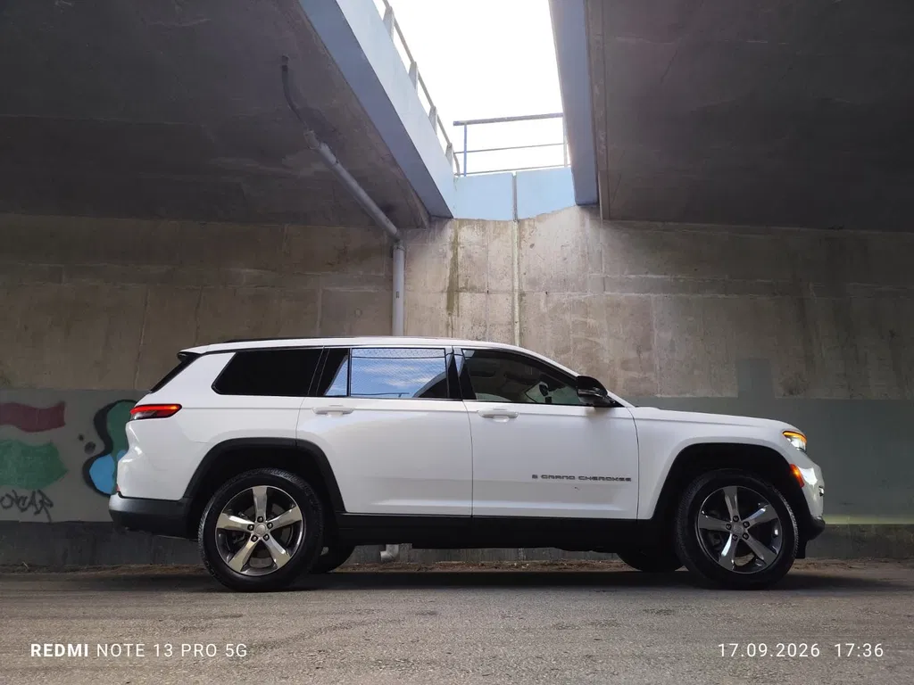 Zdjęcie: 2021 Jeep Grand Cherokee