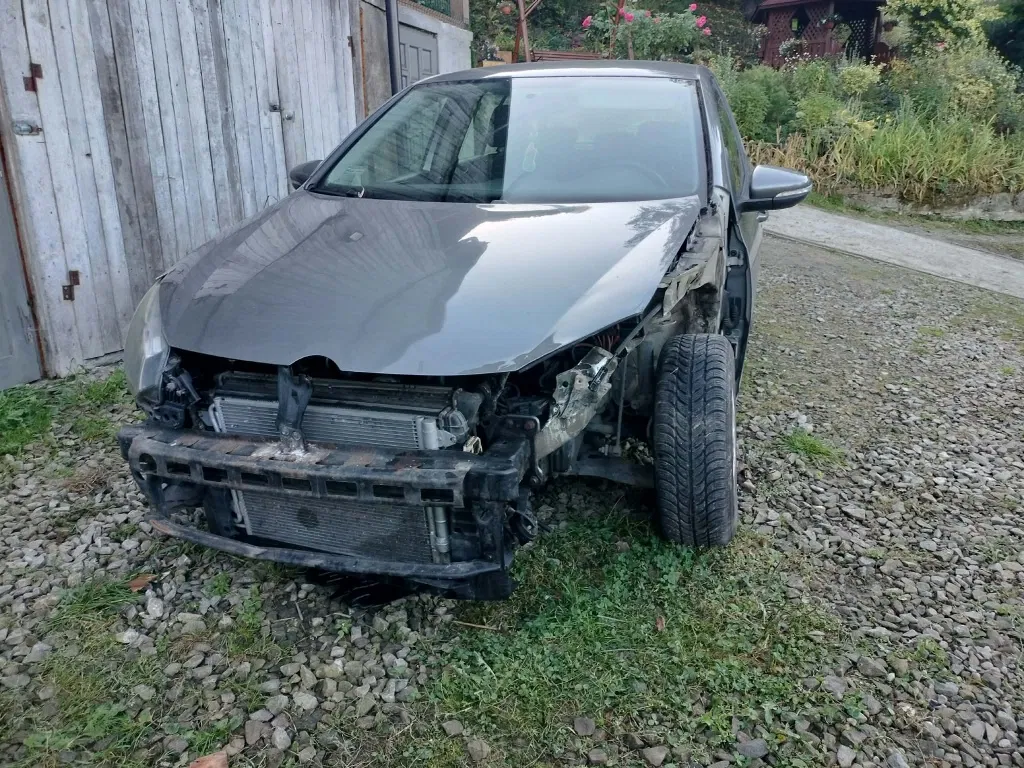 Zdjęcie: 2010 Volkswagen Golf