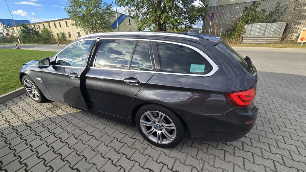 Zdjęcie: 2012 BMW Seria 5