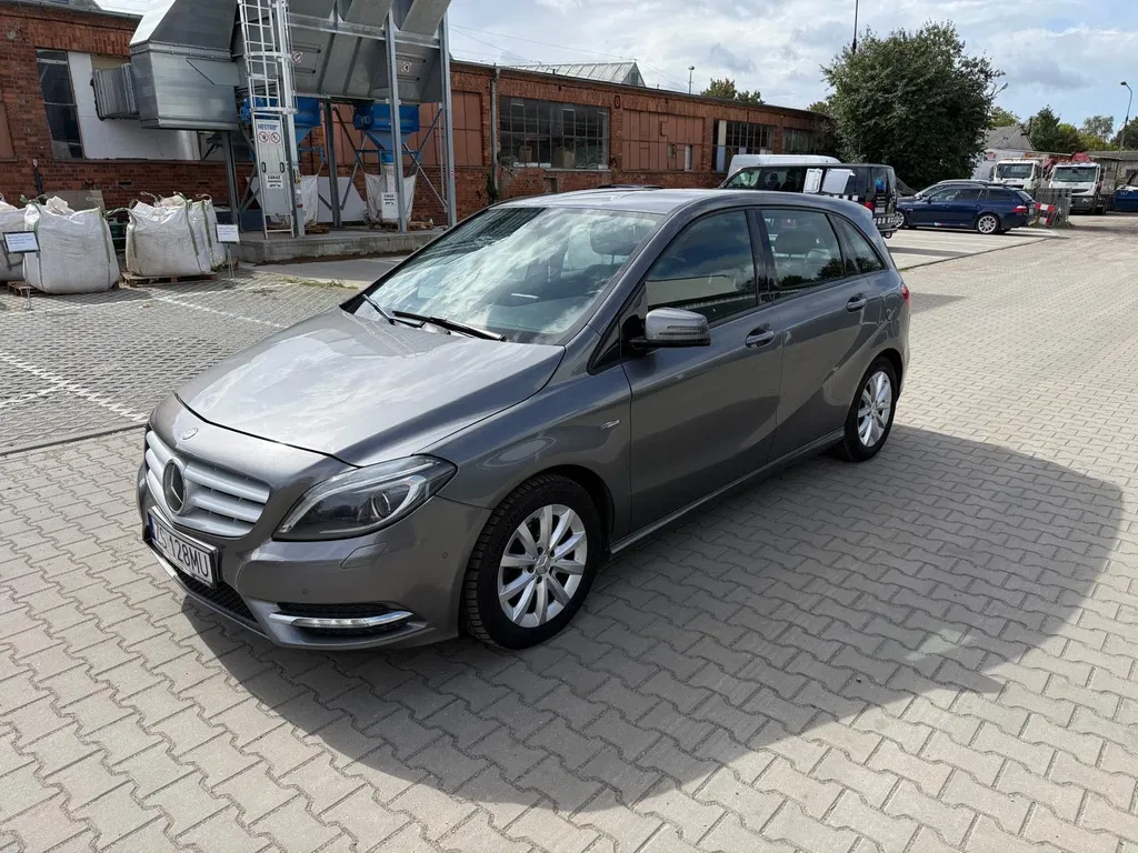Zdjęcie: 2012 Mercedes-Benz B Klasa