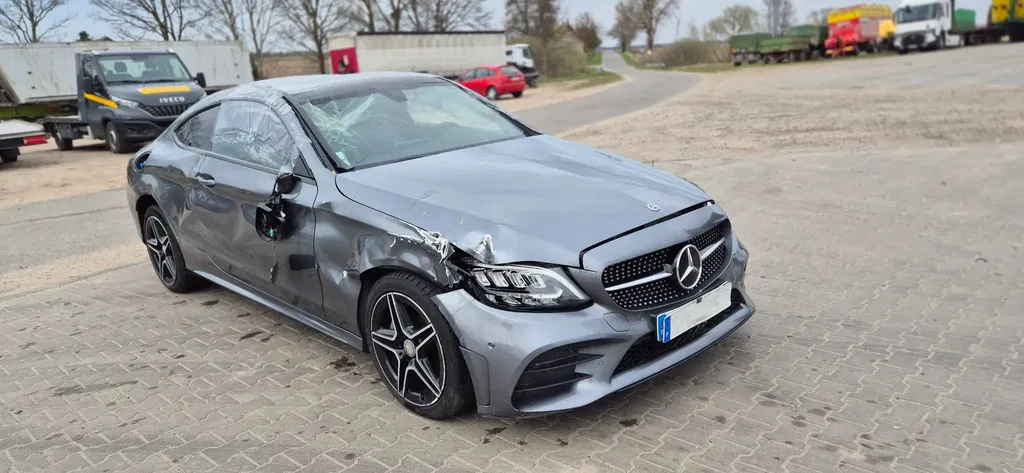 Zdjęcie: 2019 Mercedes-Benz C Klasa