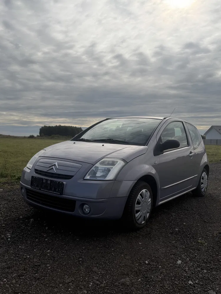 Zdjęcie: 2005 Citroen C2