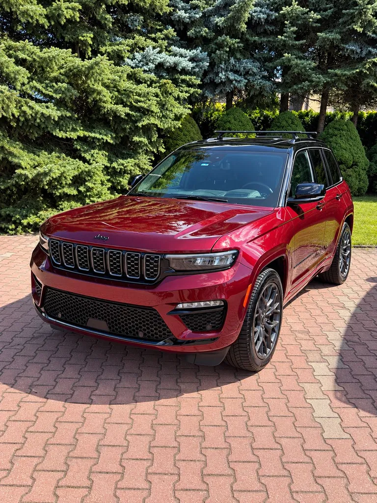 Zdjęcie: 2024 Jeep Grand Cherokee