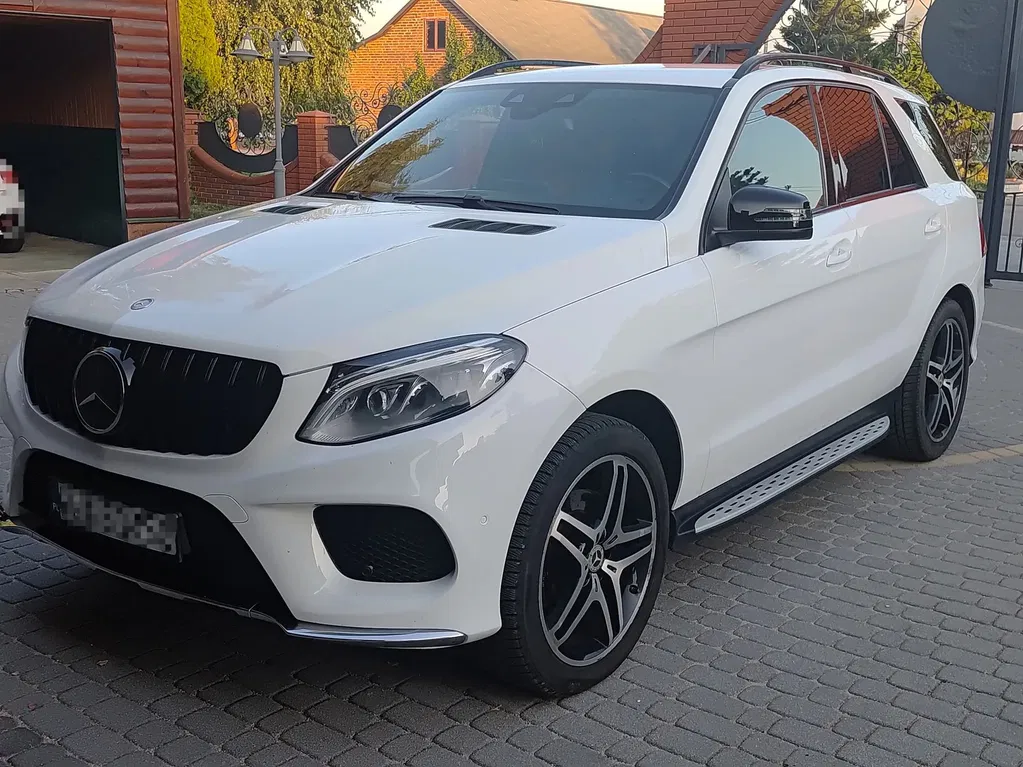 Zdjęcie: 2016 Mercedes-Benz GLE