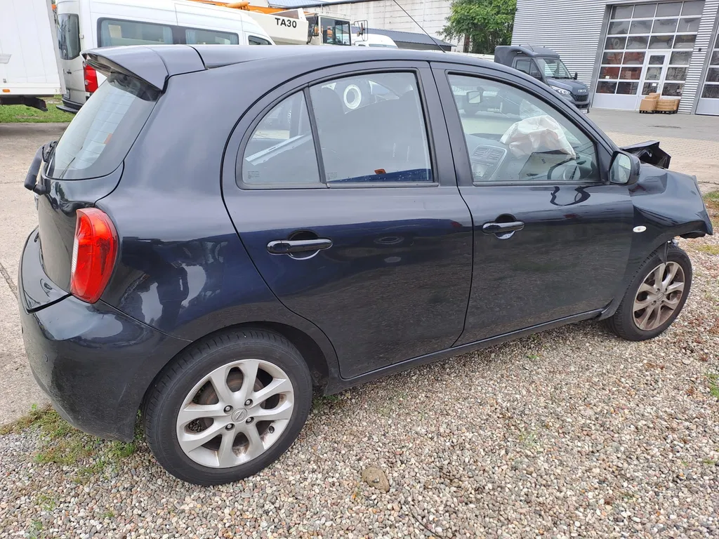 Zdjęcie: 2016 Nissan Micra