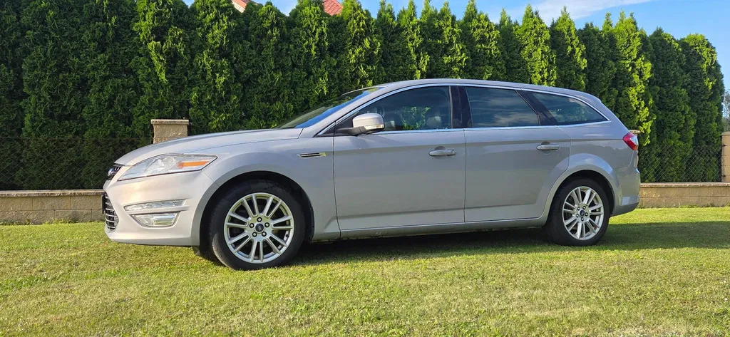 Zdjęcie: 2011 Ford Mondeo