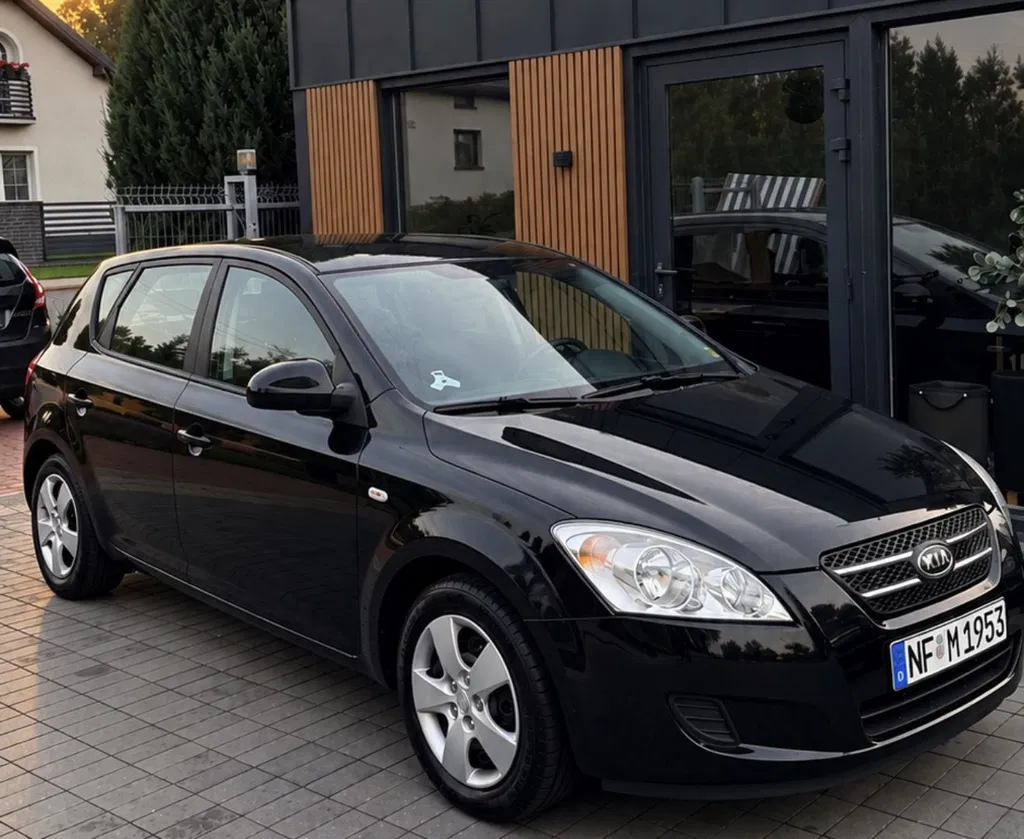 Zdjęcie: 2009 Kia Cee'd