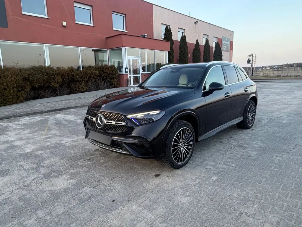 Zdjęcie: 2025 Mercedes-Benz GLC
