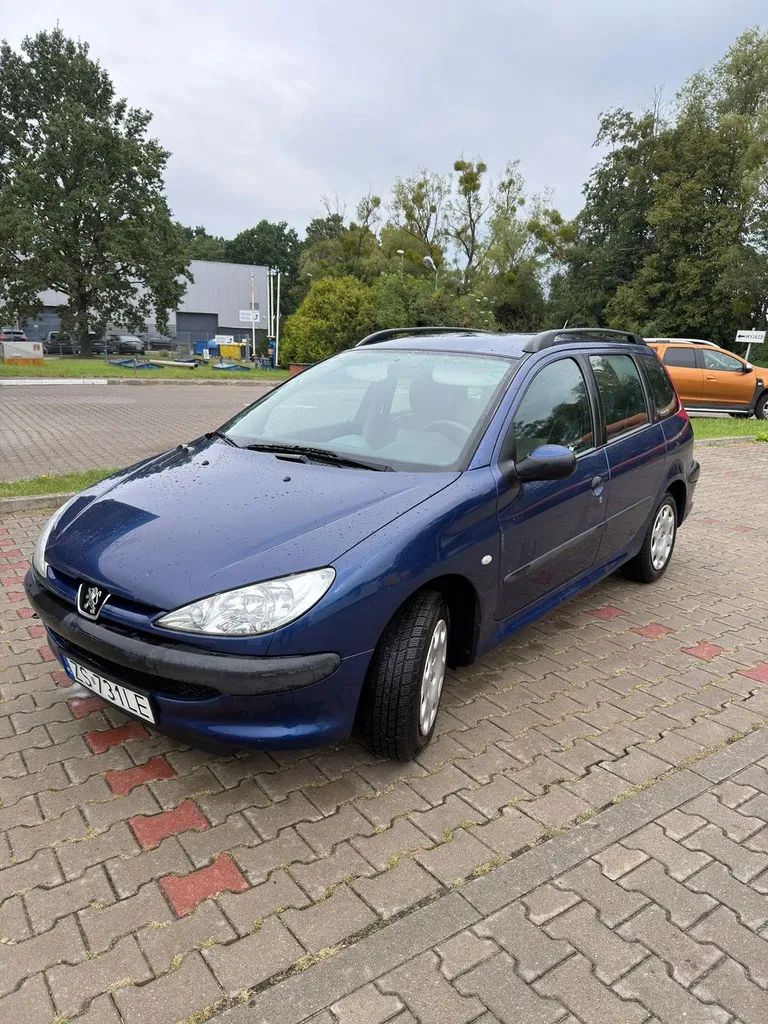 Zdjęcie: 2003 Peugeot 206