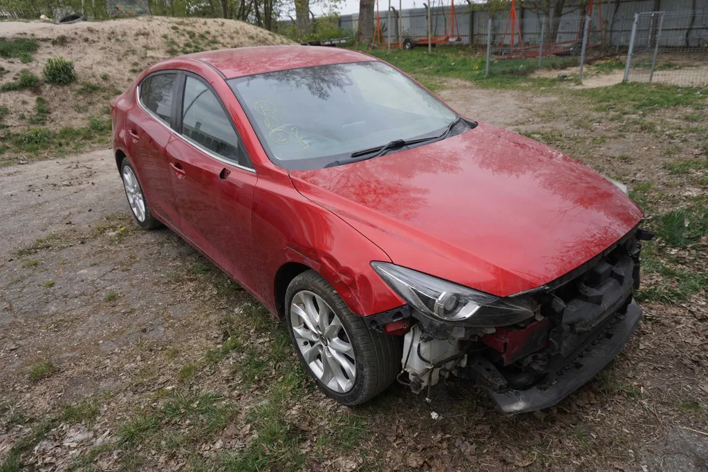 Zdjęcie: 2015 Mazda 3