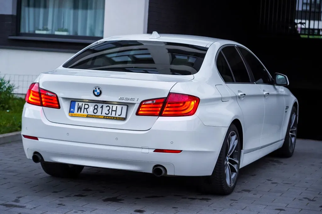 Zdjęcie: 2012 BMW Seria 5