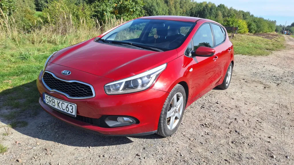 Zdjęcie: 2013 Kia Cee'd