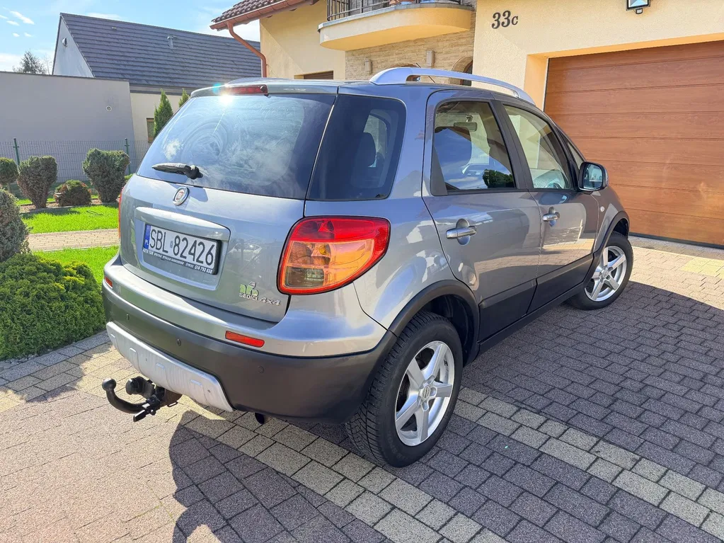Zdjęcie: 2008 Fiat Sedici