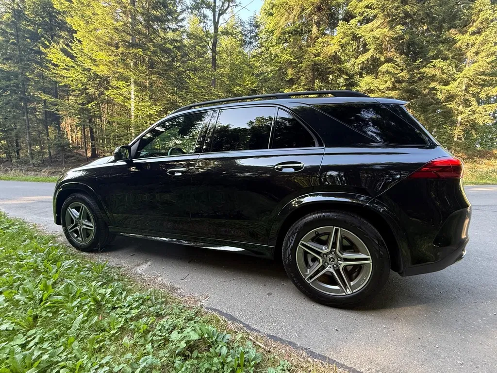 Zdjęcie: 2025 Mercedes-Benz GLE
