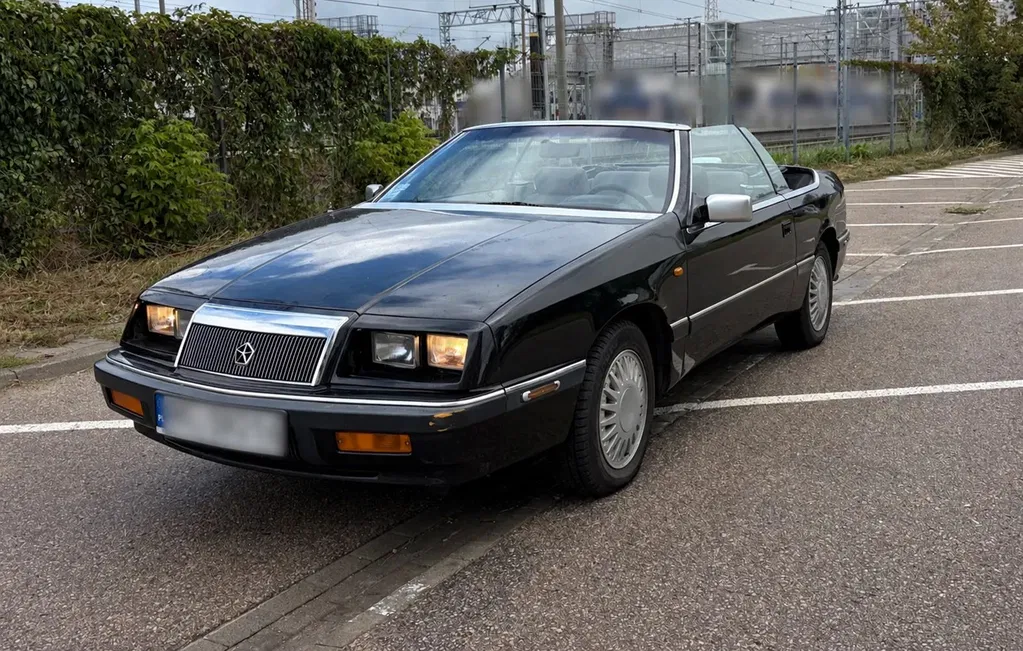 Zdjęcie: 1991 Chrysler Le Baron