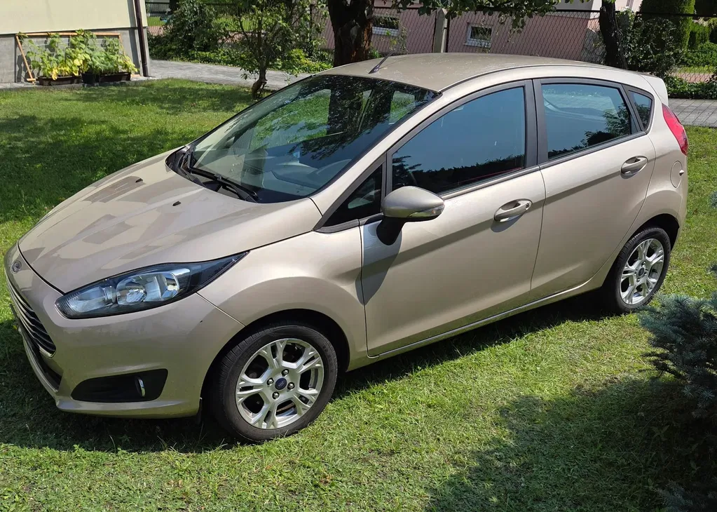 Zdjęcie: 2015 Ford Fiesta