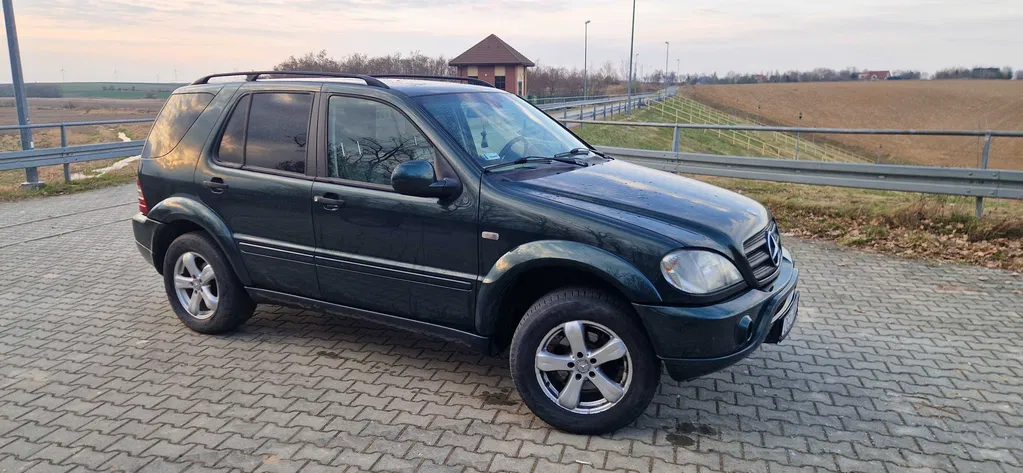 Zdjęcie: 2001 Mercedes-Benz ML Klasa