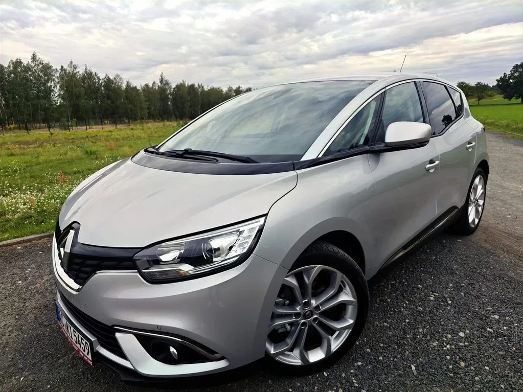 Zdjęcie: 2016 Renault Scenic