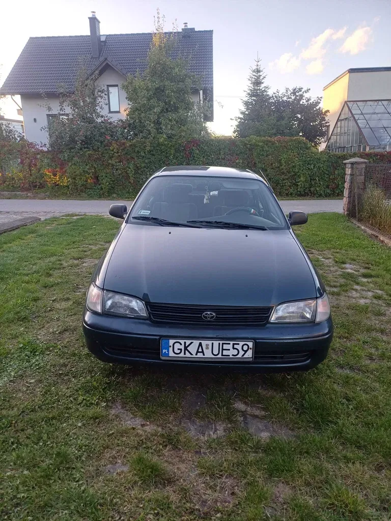 Zdjęcie: 1994 Toyota Carina