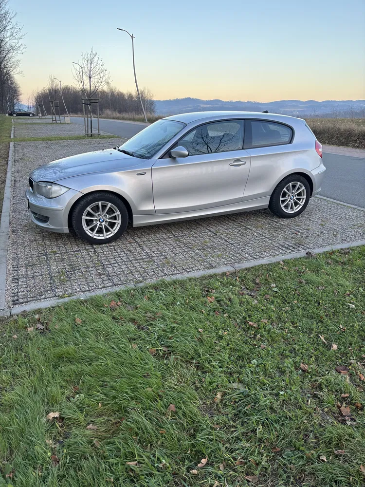 Zdjęcie: 2008 BMW Seria 1