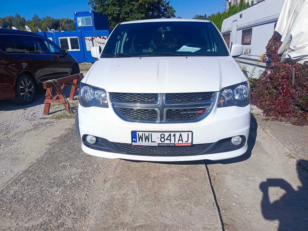 Zdjęcie: 2017 Dodge Caravan
