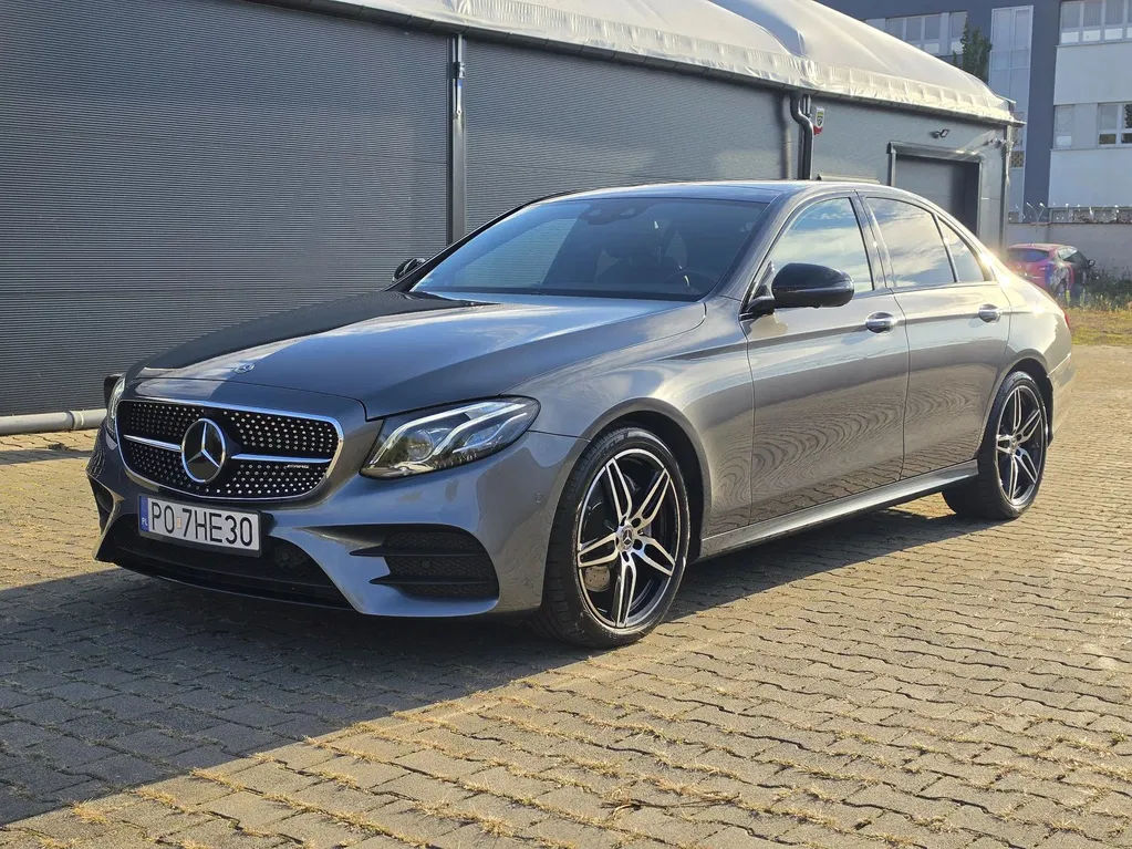 Zdjęcie: 2018 Mercedes-Benz E Klasa