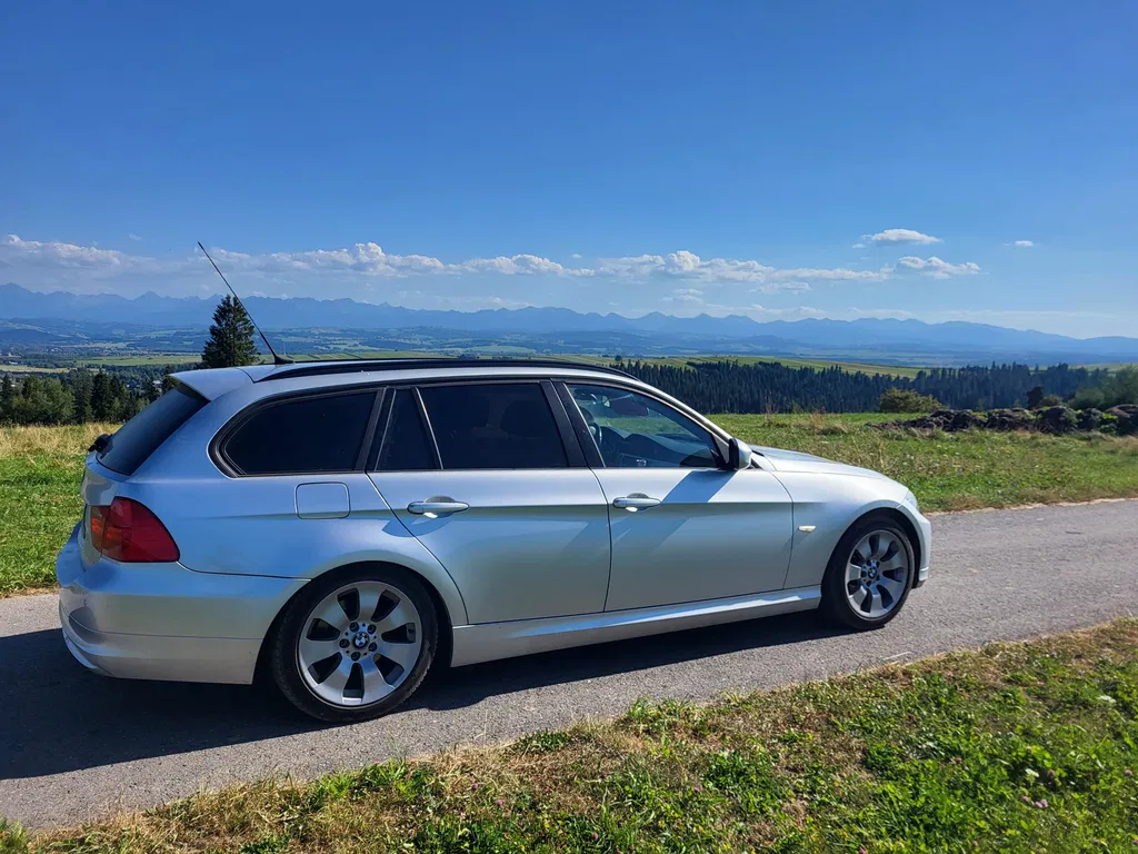 Zdjęcie: 2010 BMW Seria 3
