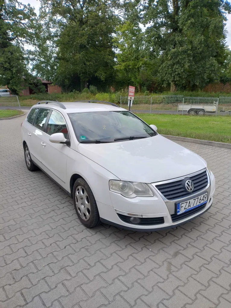 Zdjęcie: 2009 Volkswagen Passat Variant