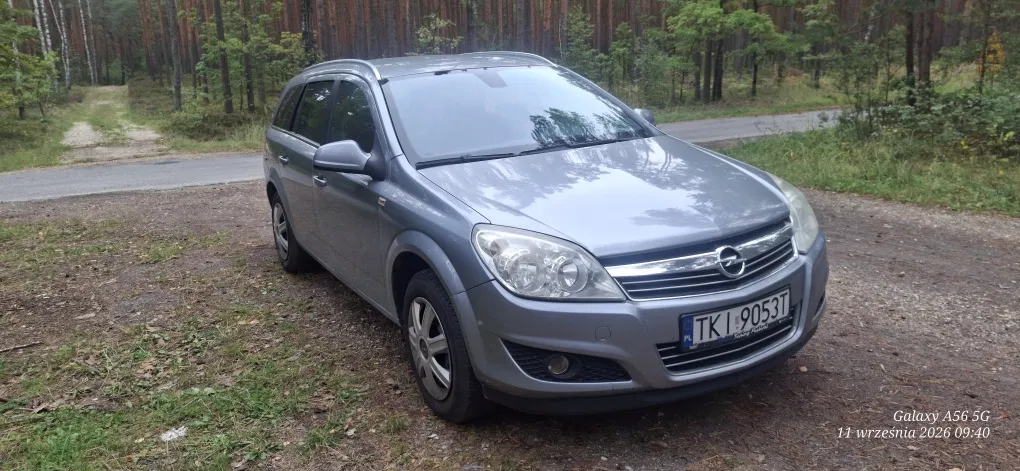 Zdjęcie: 2009 Opel Astra