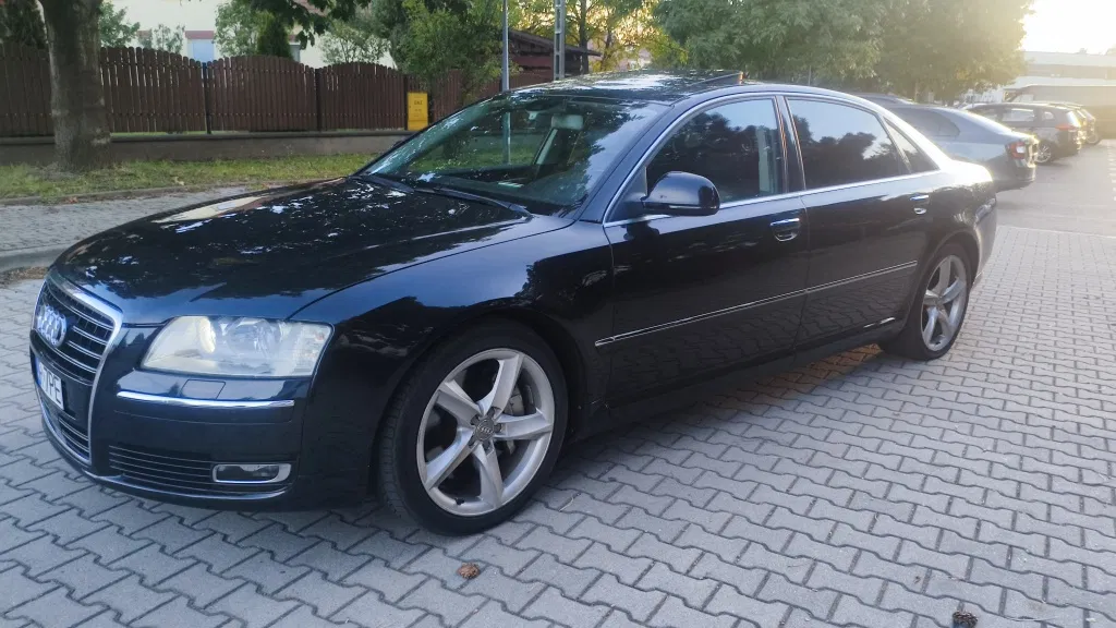 Zdjęcie: 2009 Audi A8