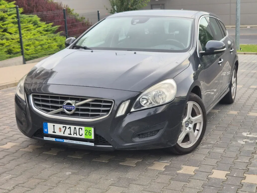 Zdjęcie: 2011 Volvo V60