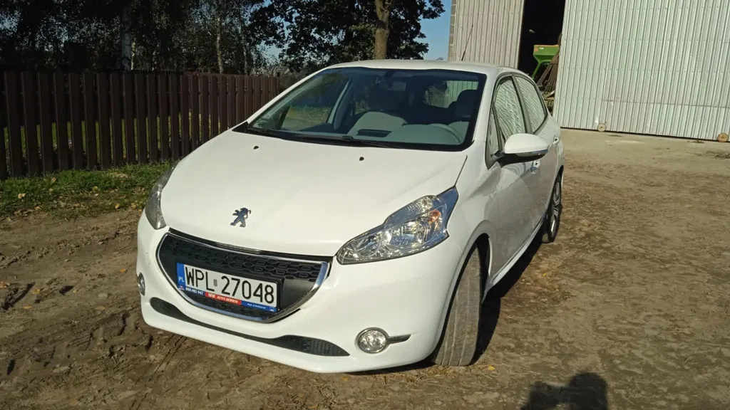 Zdjęcie: 2013 Peugeot 208