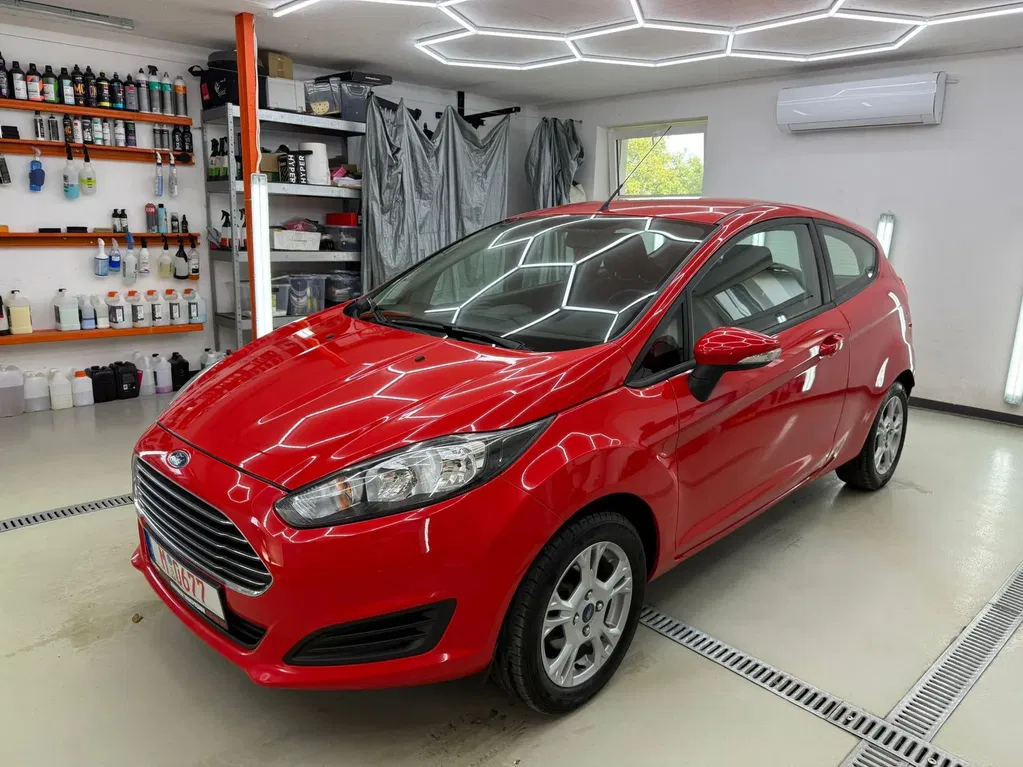 Zdjęcie: 2014 Ford Fiesta