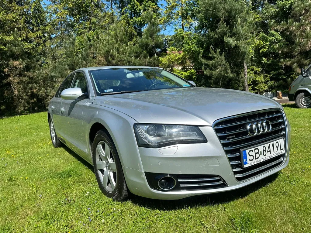 Zdjęcie: 2012 Audi A8
