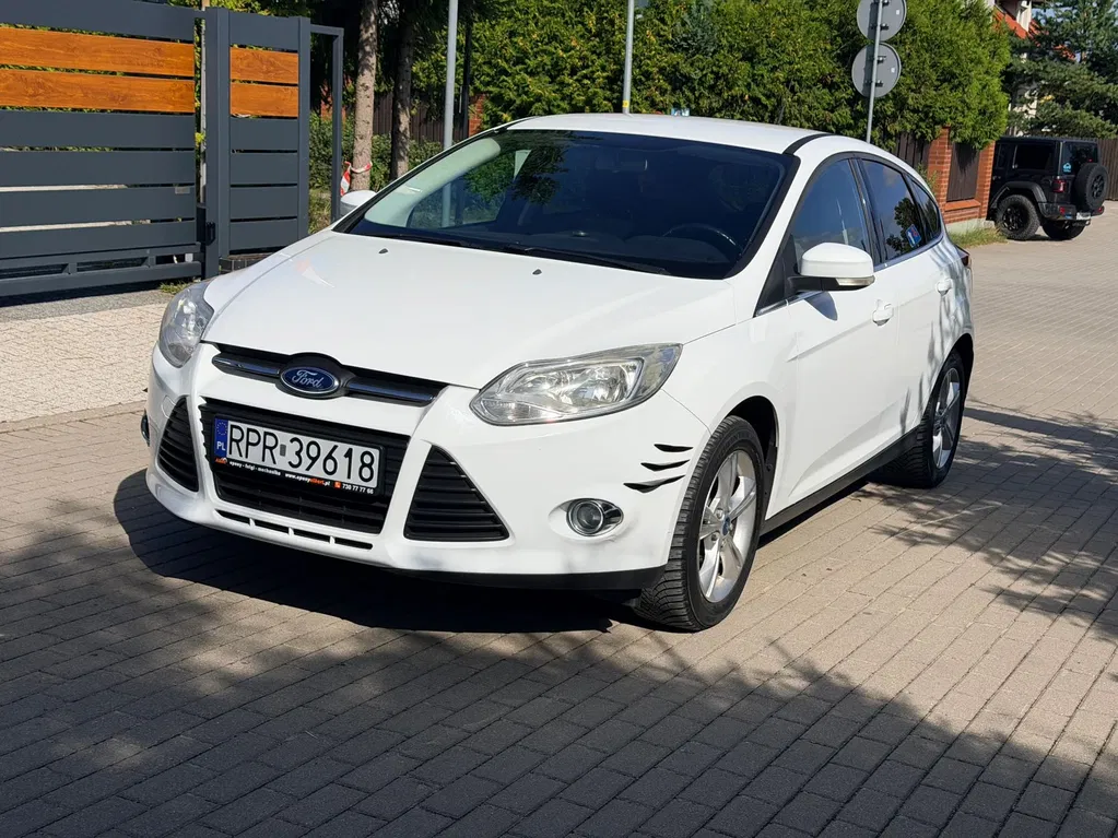 Zdjęcie: 2011 Ford Focus