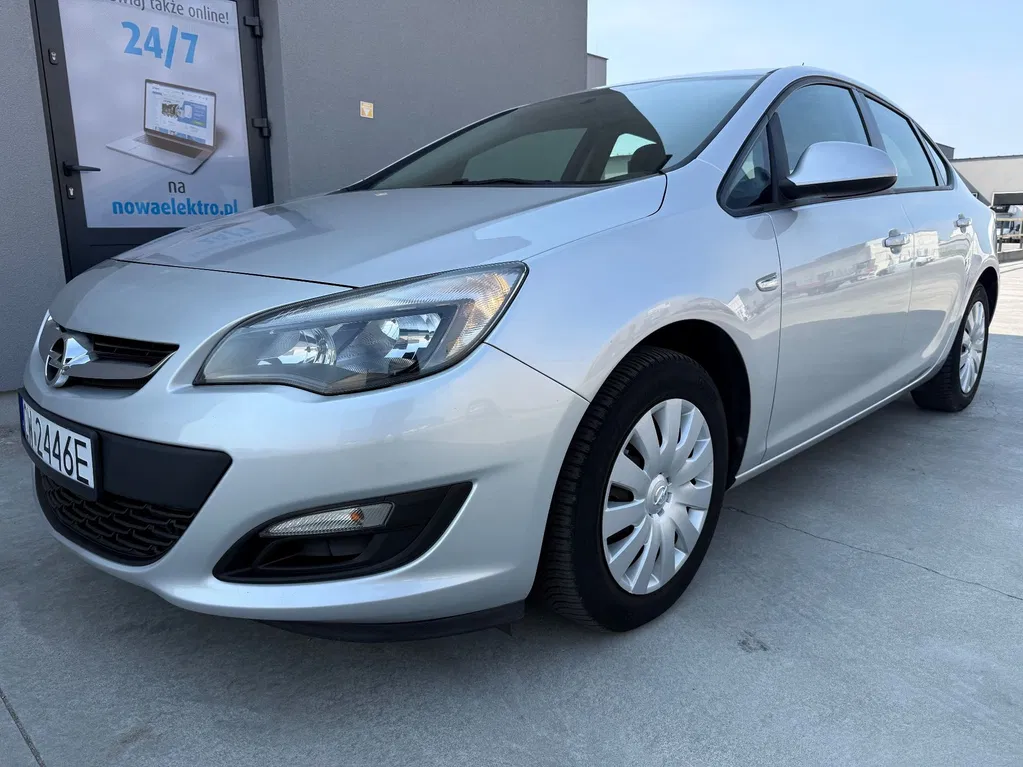 Zdjęcie: 2016 Opel Astra